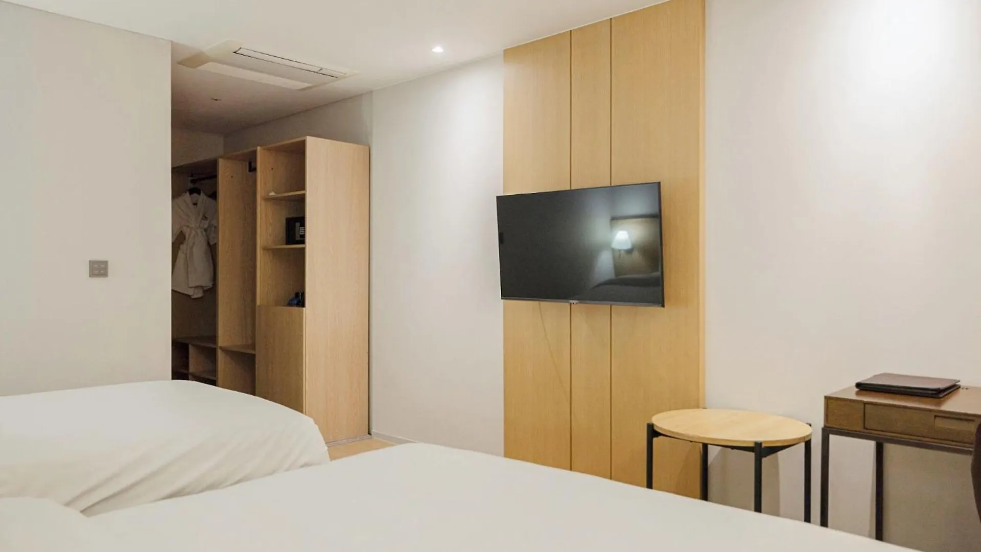 ****  Anook Signature Hotel Incheon Guwol 韓国