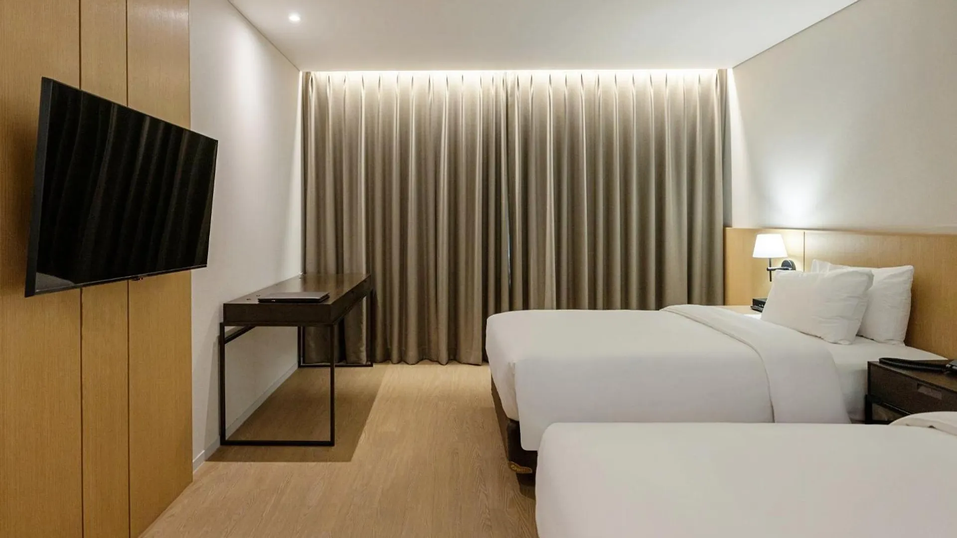 ****  Anook Signature Hotel Incheon Guwol South Korea