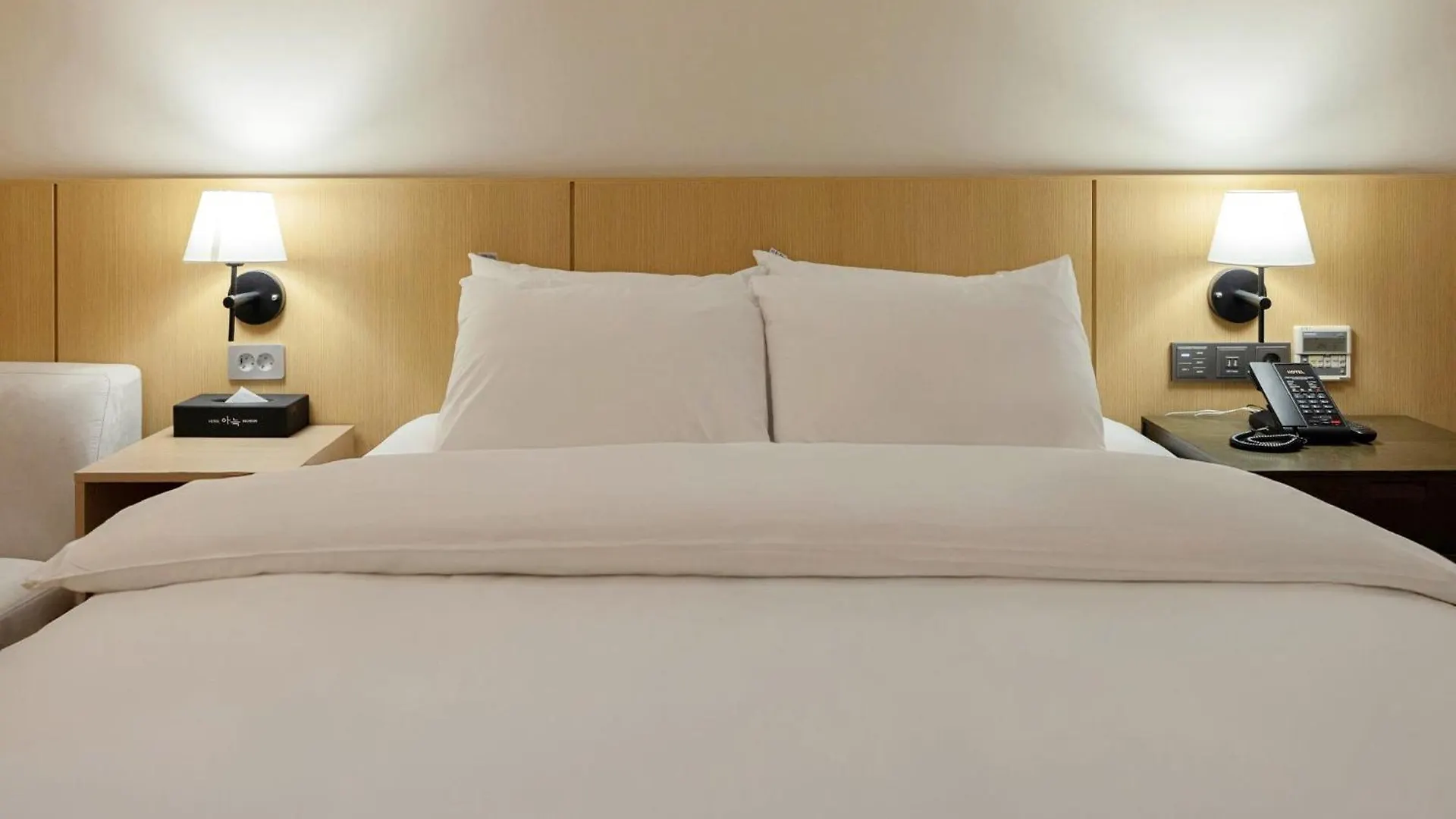 Anook Signature Hotel Incheon Guwol 4*,