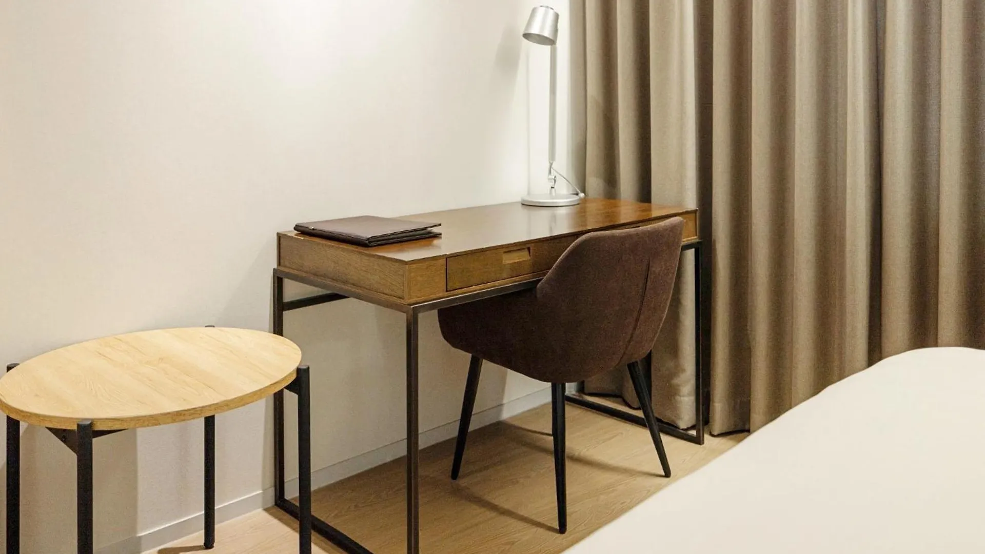 Anook Signature Hotel Incheon Guwol 4*,
