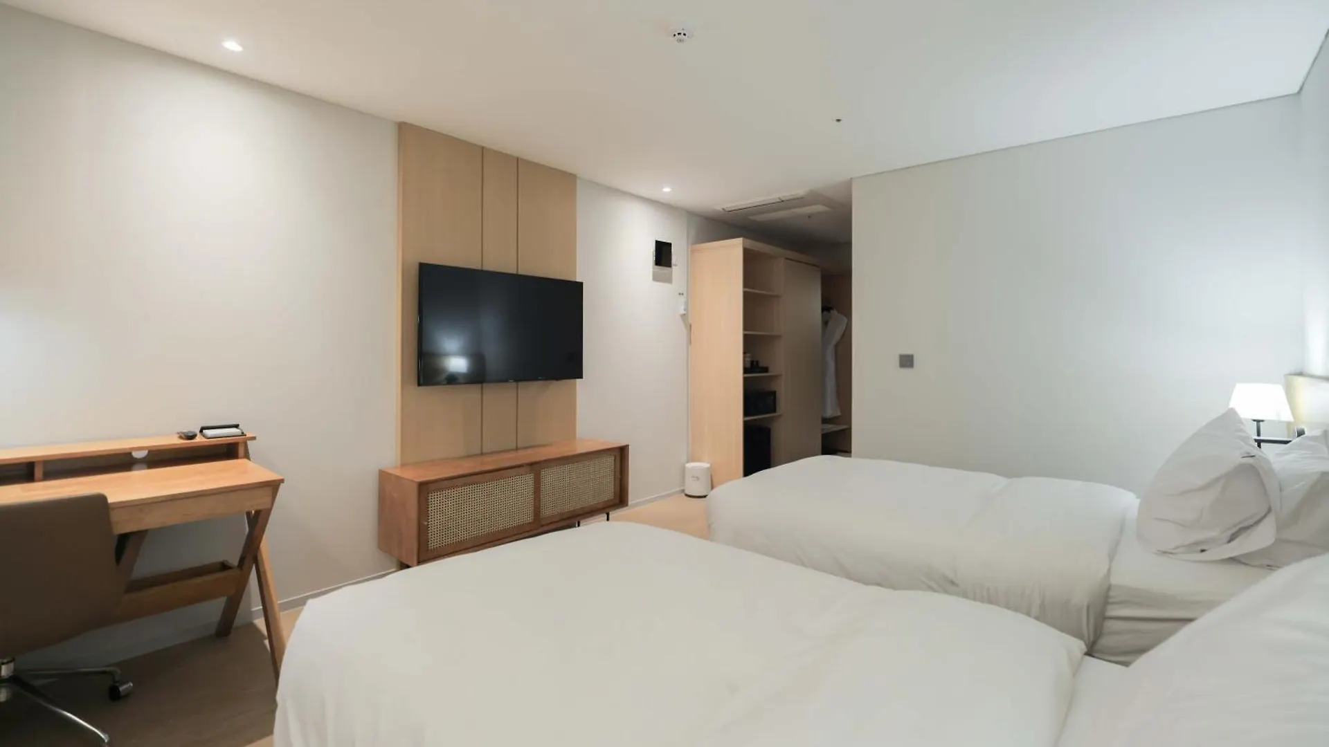 Aank Hotel Incheon Guwol 0*,  South Korea